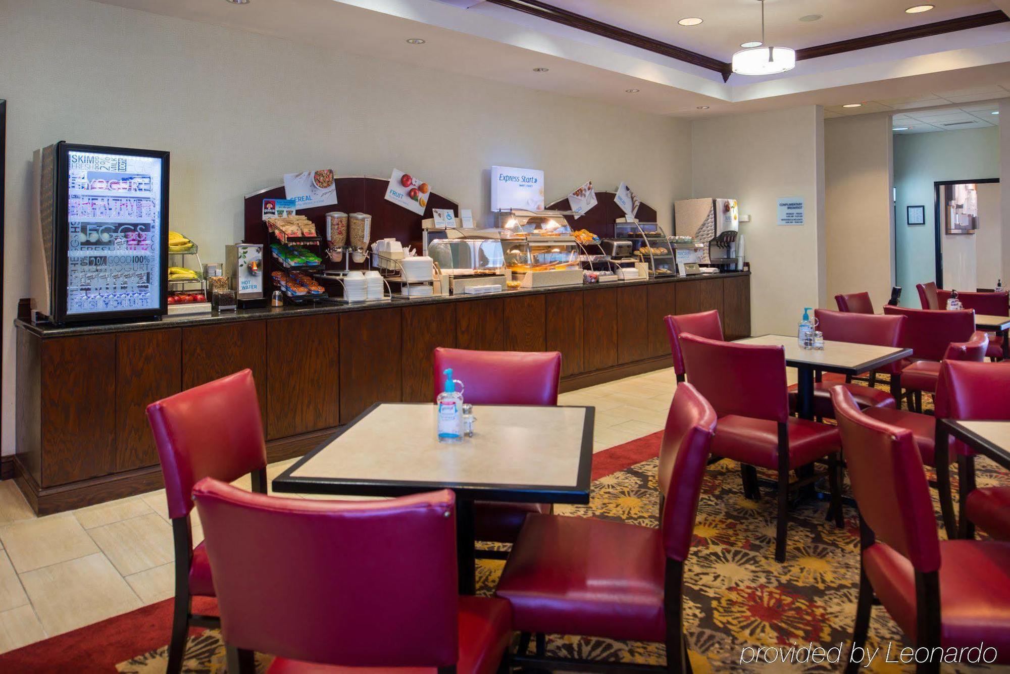 Holiday Inn Express & Suites Pittsburg By Ihg Exterior photo